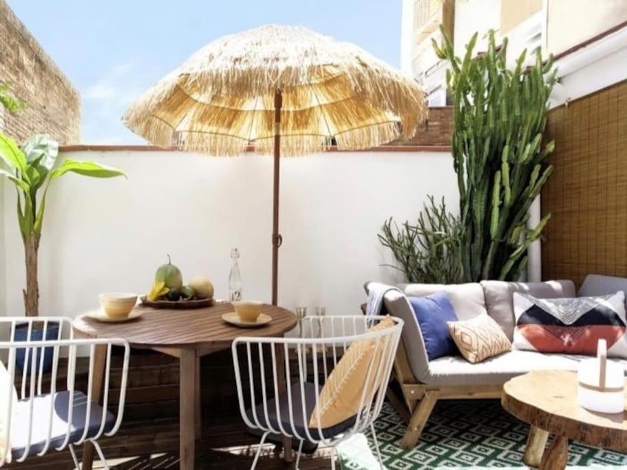Oasis Sagrada Familia Apartment Barcelona Exterior photo