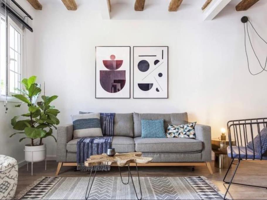 Oasis Sagrada Familia Apartment Barcelona Exterior photo